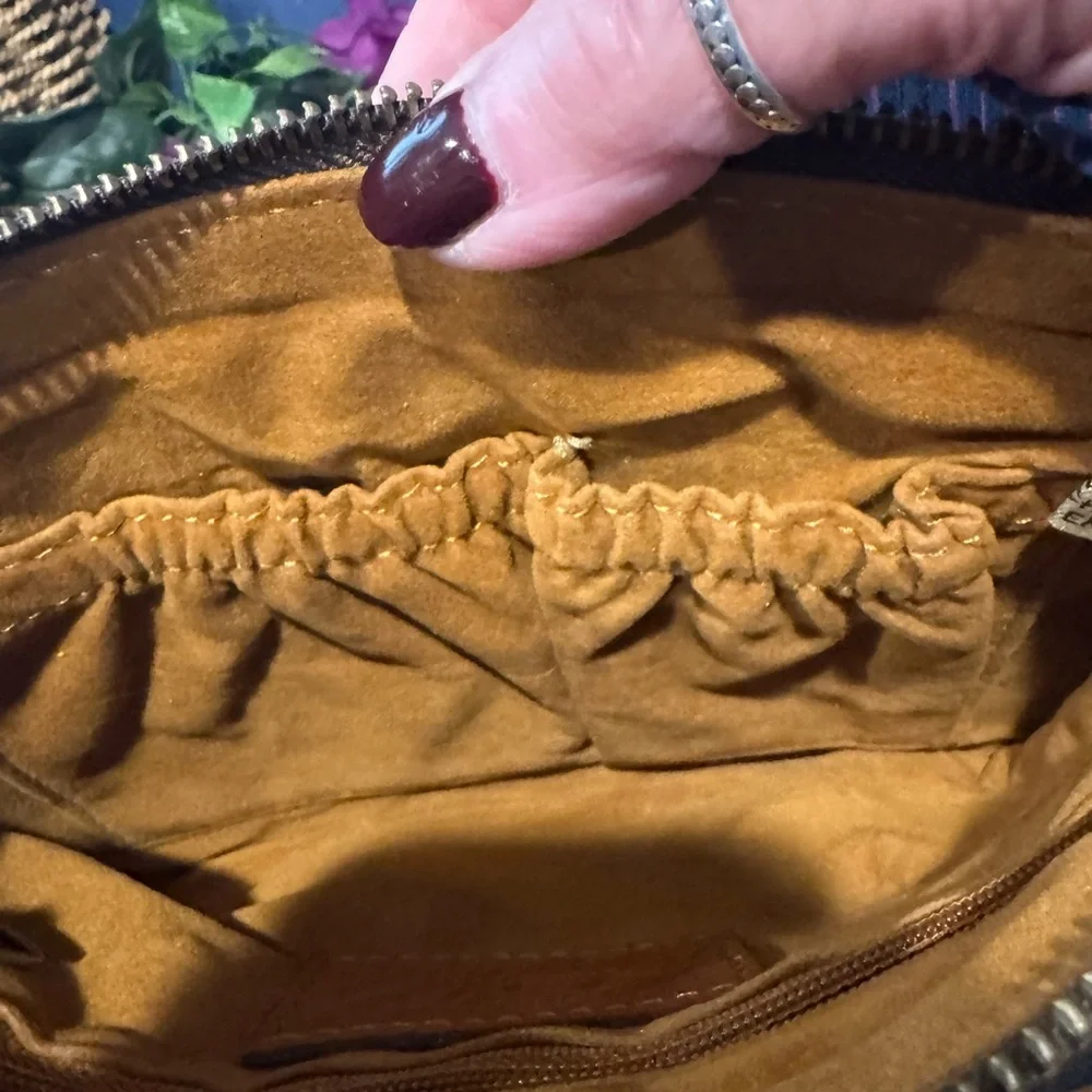 Patricia Nash Cassini Floral Leather Wristlet - Picture 8 of 8